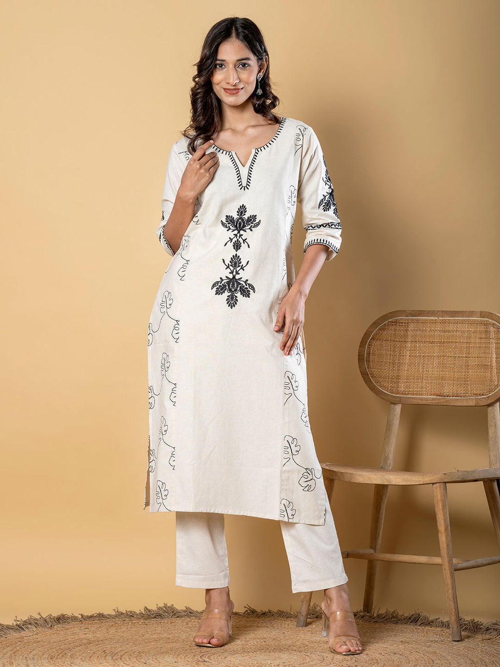 Straight Style Kurta (White)