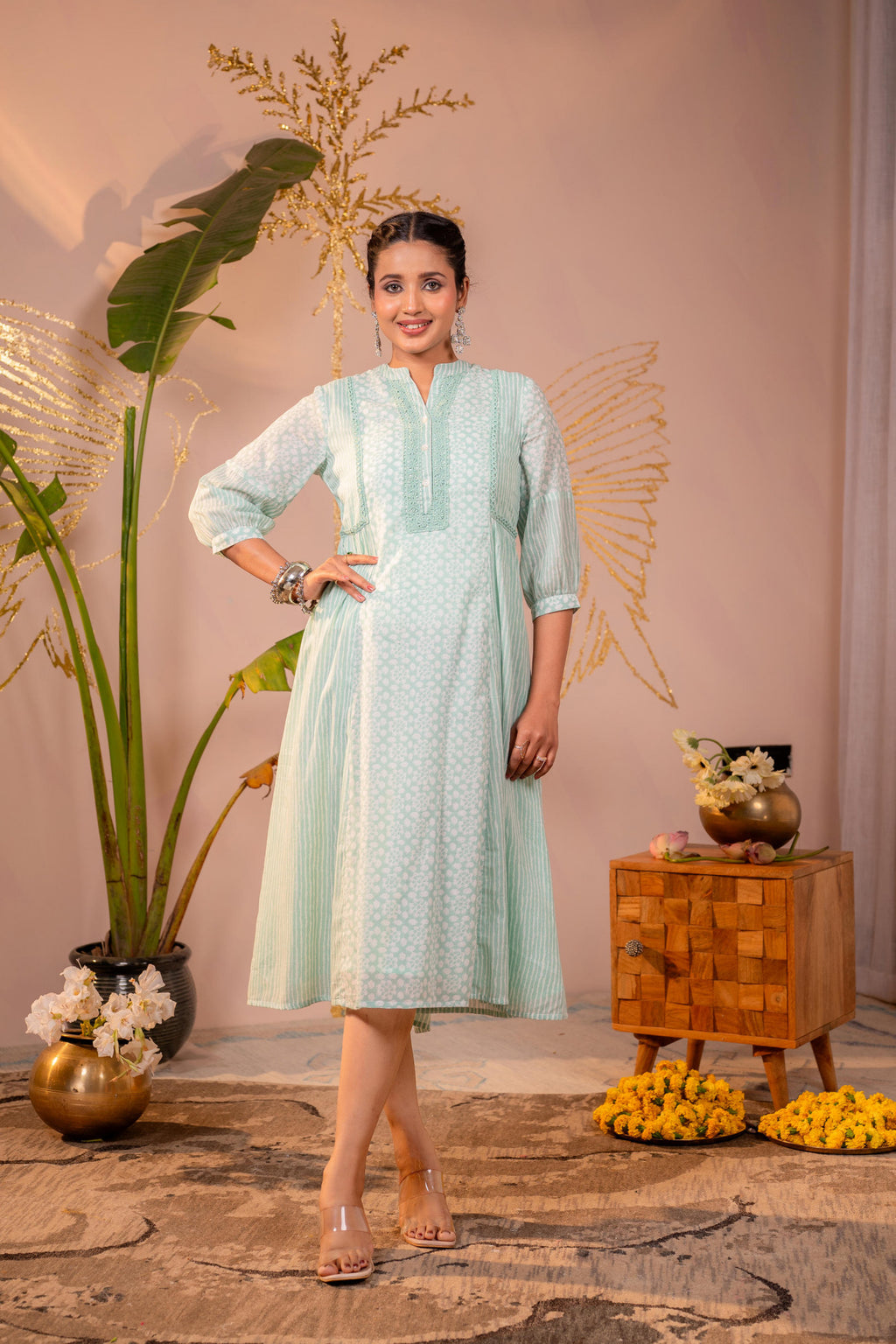 Mint Meadow Panelled Print Kurta Set