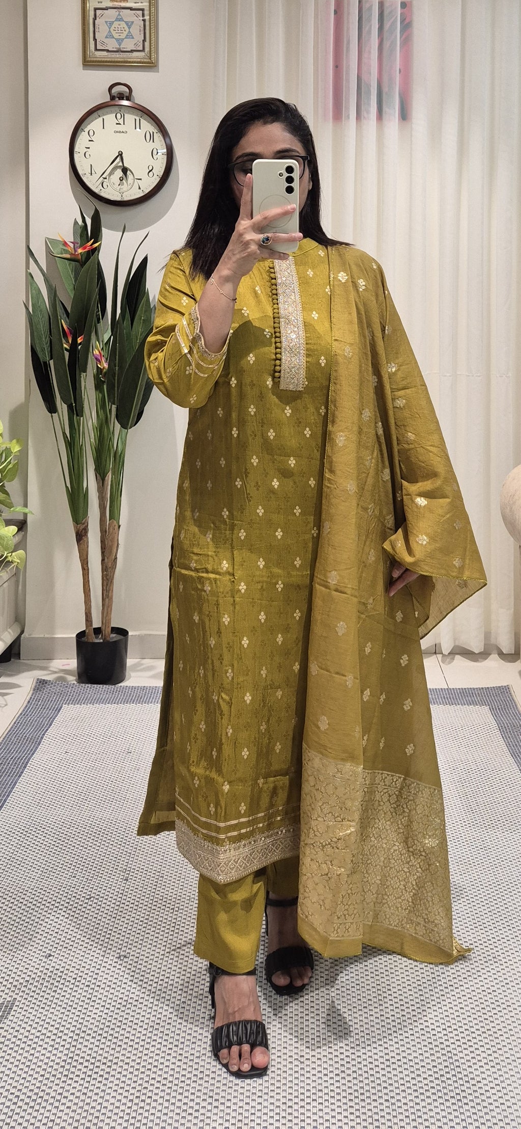 Noor Mehndi Straight Cut Kurti Set