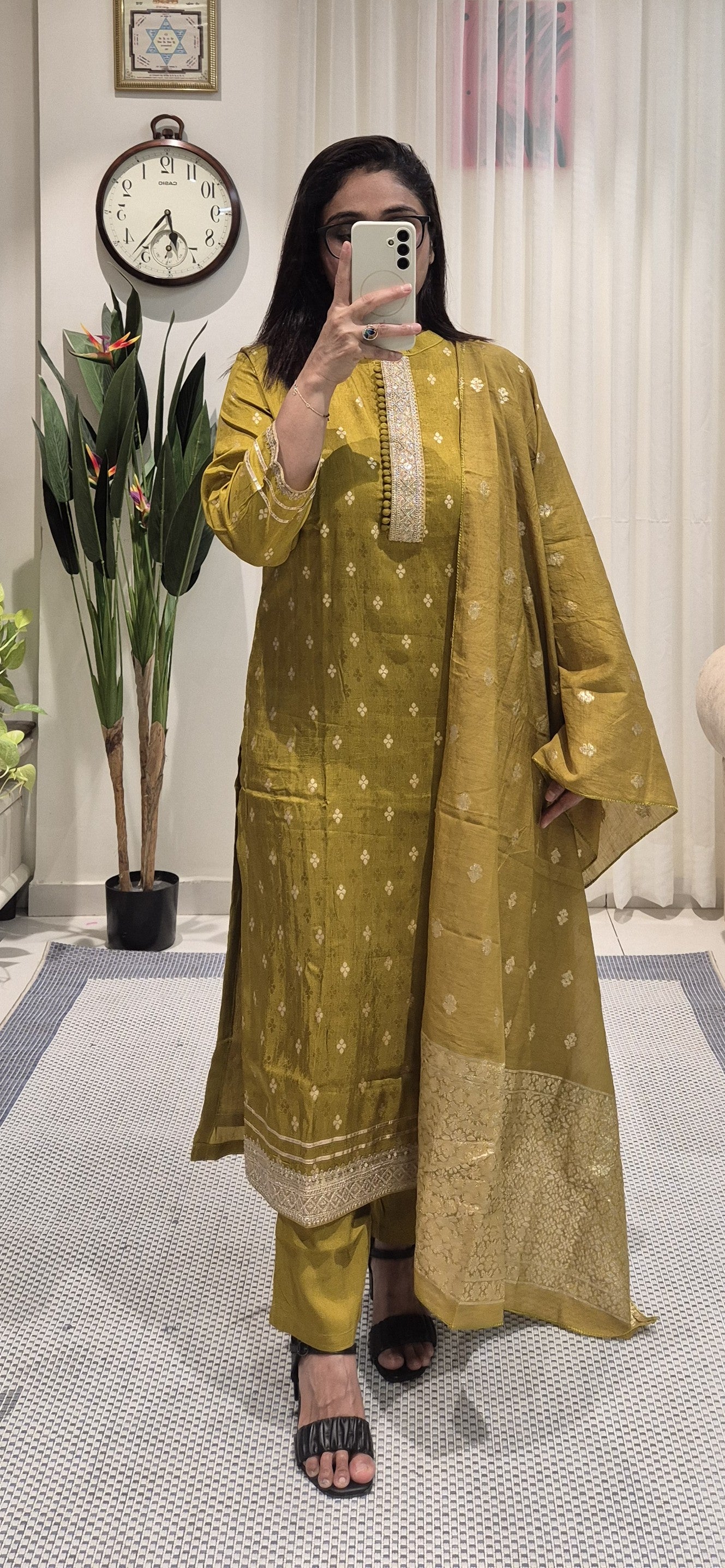 Noor Mehndi Straight Cut Kurti Set