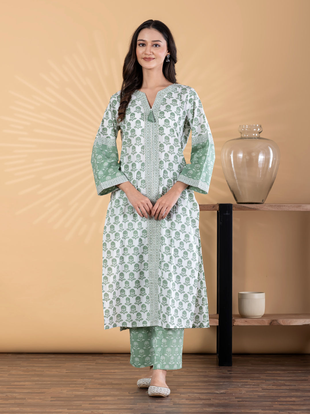 Straight style poly cotton green kurta set