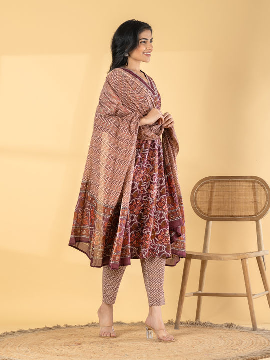 Straight style cotton maroon kurta with dupatta