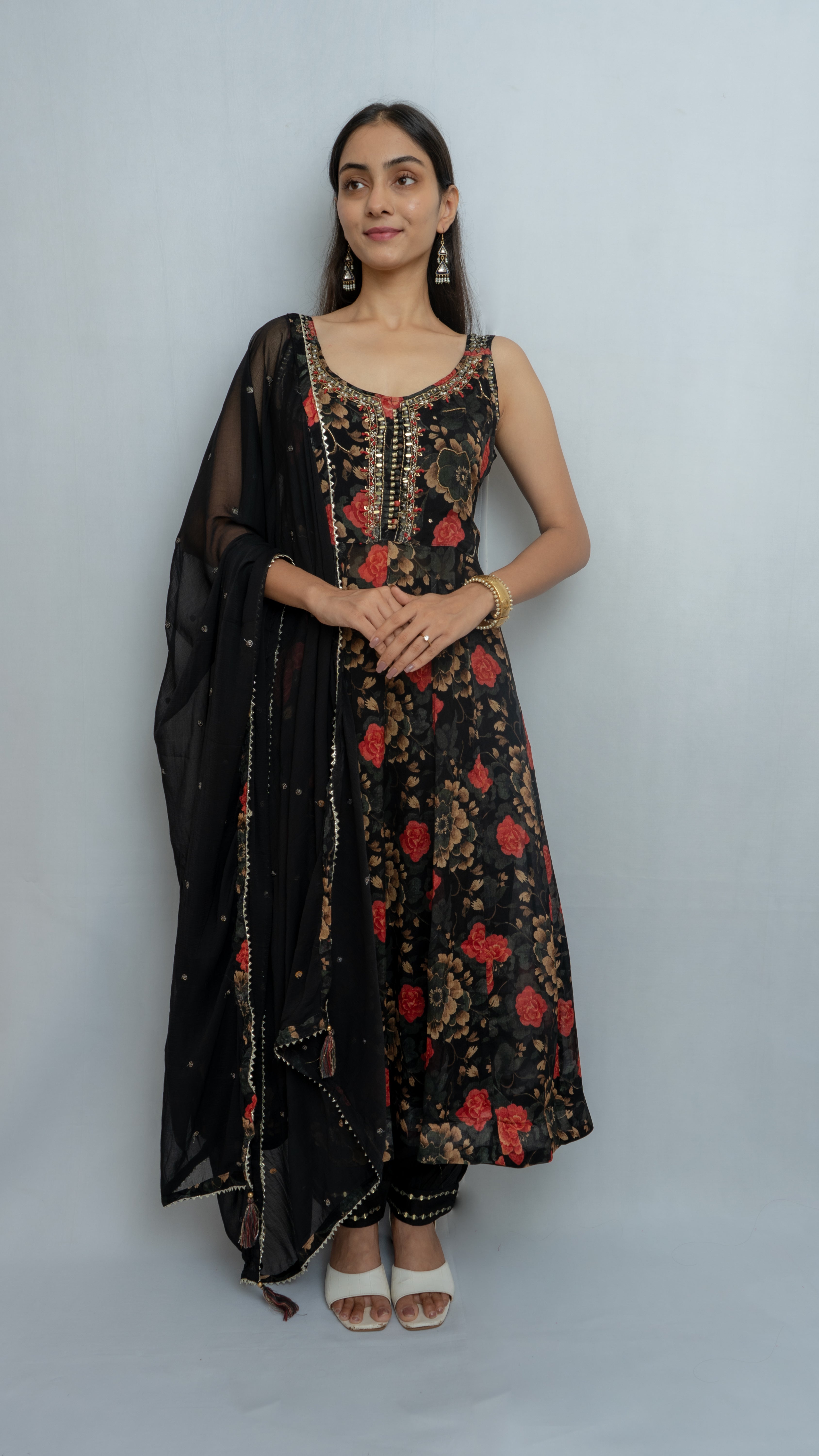 Nisha Georgette Sleeveless Kurta Set (Mehar) Lavanya By Deepali