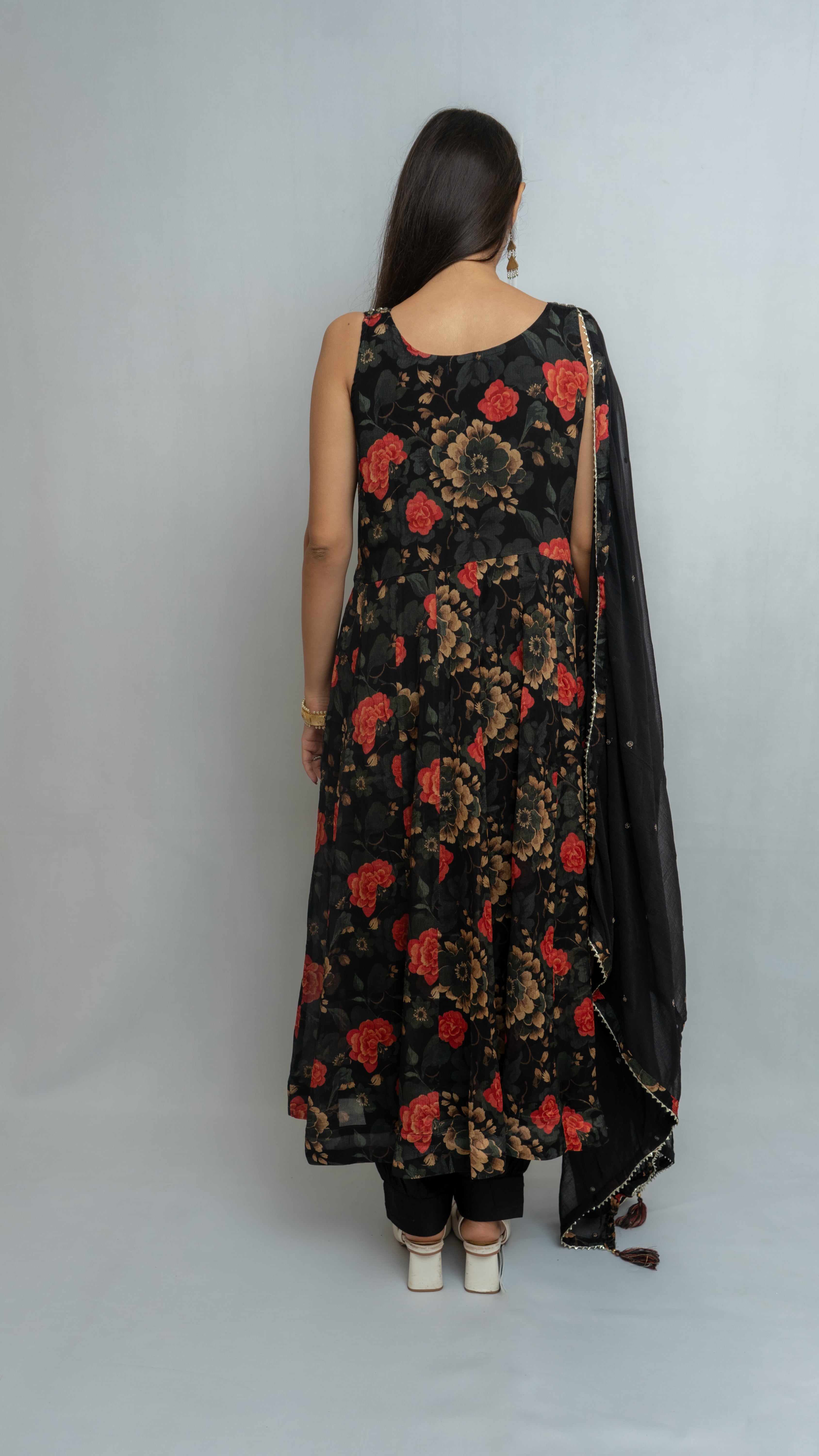 Nisha Georgette Sleeveless Kurta Set (Mehar) Lavanya By Deepali