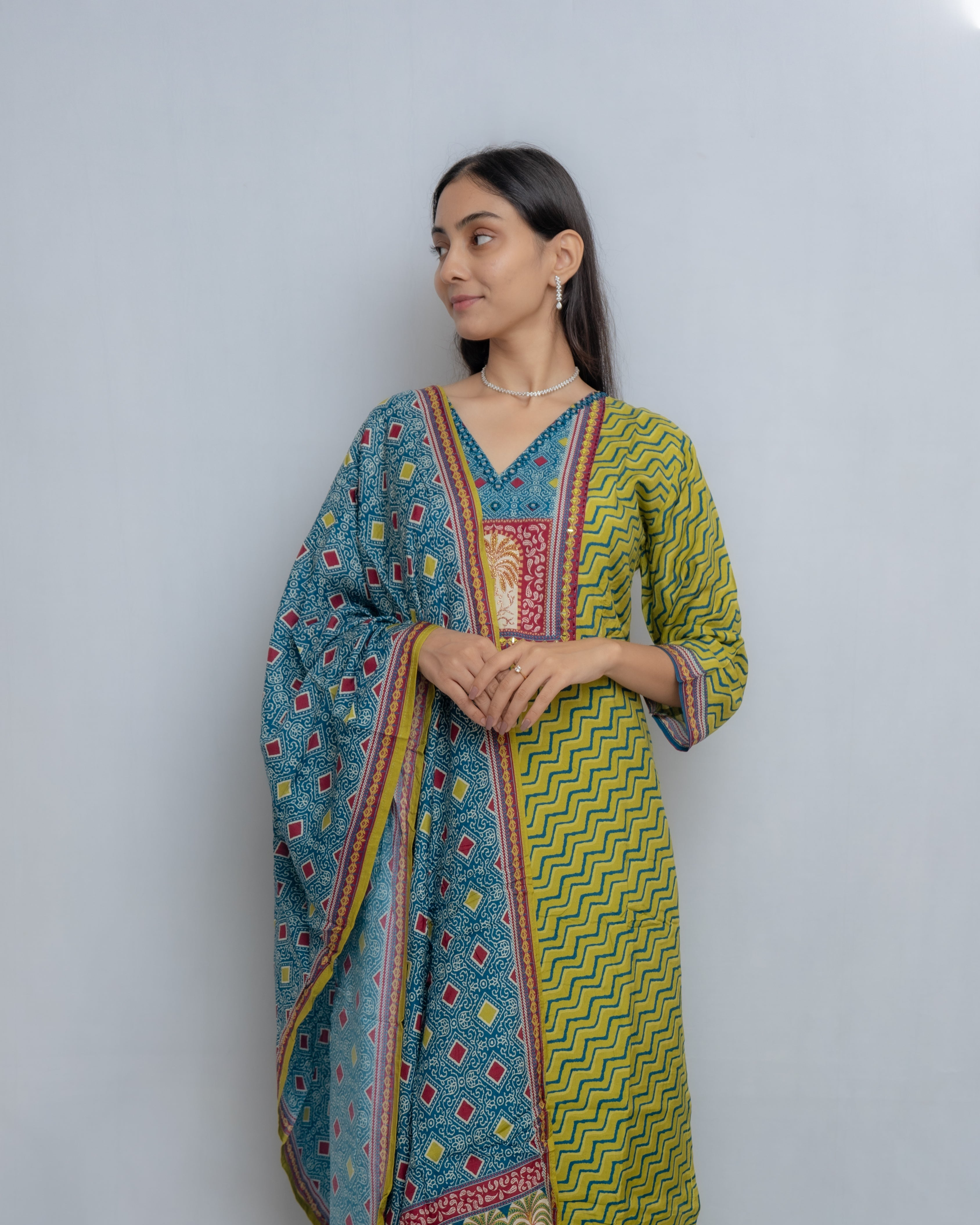 Noor Lahariya Pure Silk Kurta Set