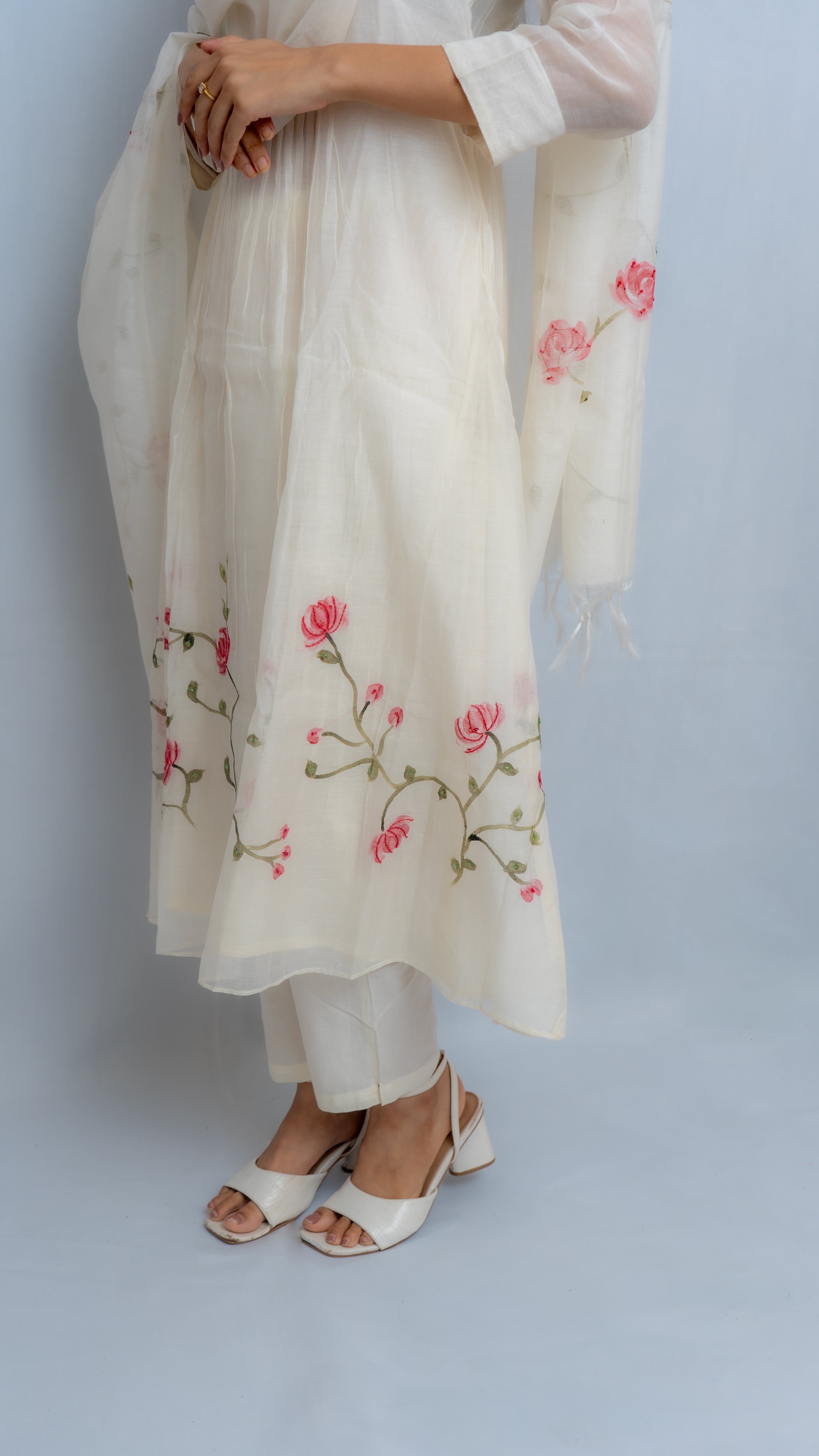 Sadagi Cream (Floral) Mull Chanderi Kurta Set Lavanya By Deepali