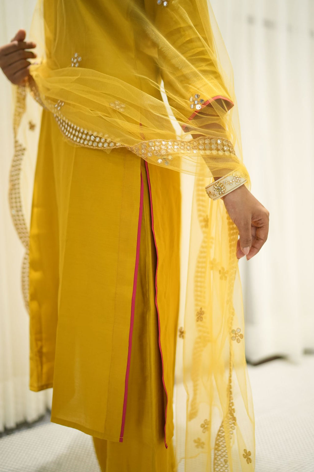Timeless silk kurta set (Yellow)
