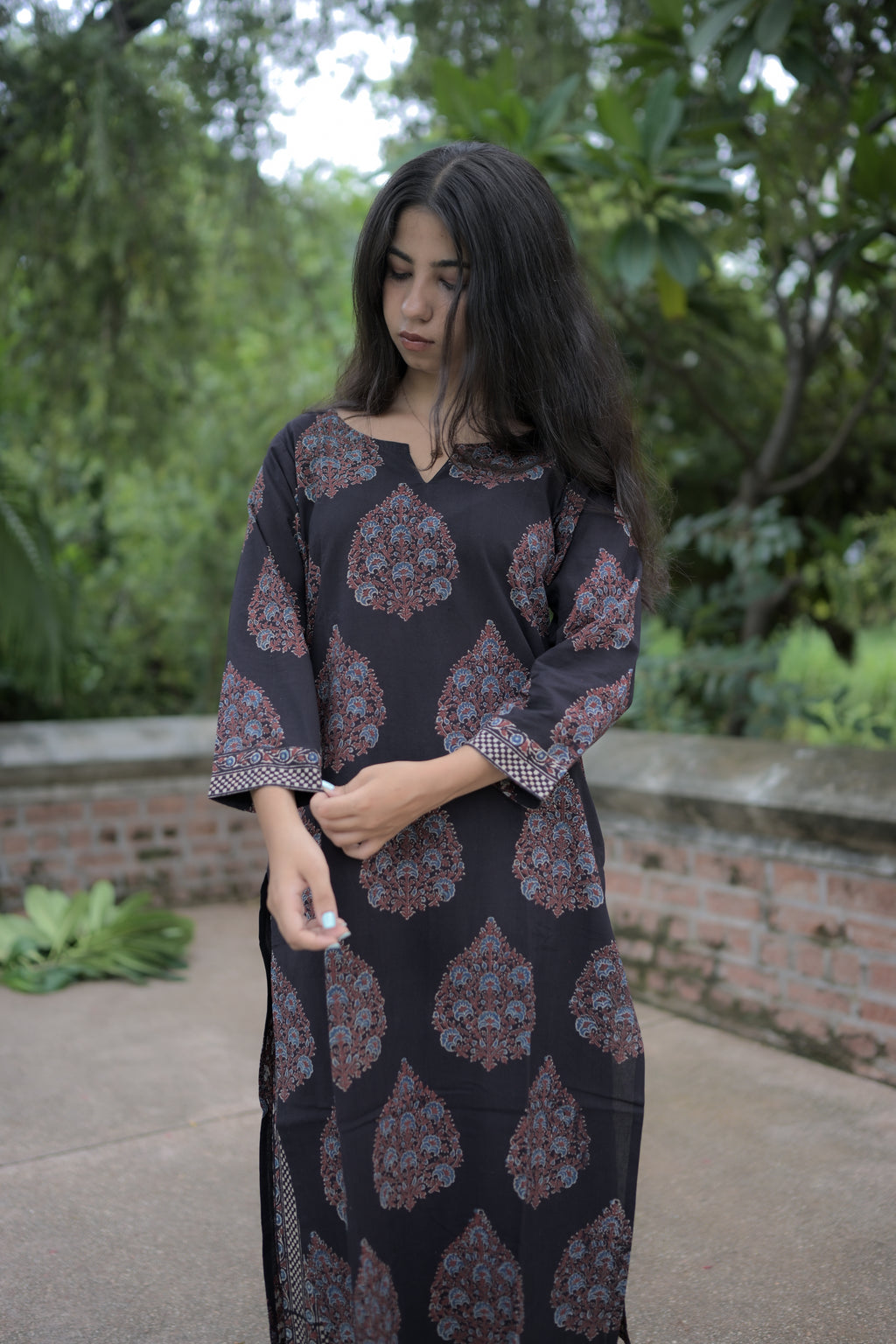Ajarak Saudagiri Black Kurta Set