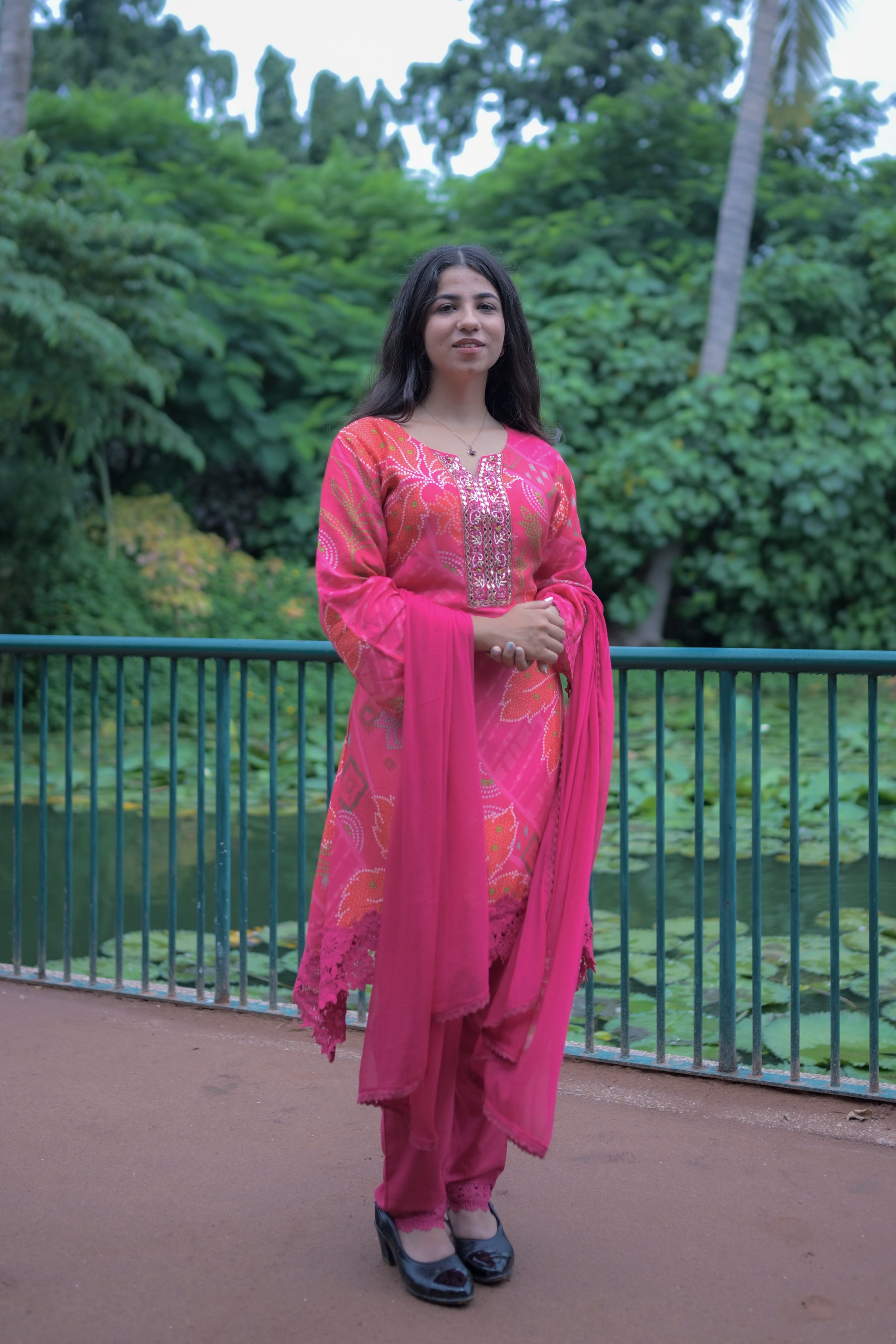 Riya Pink Bandhani Kurta Set