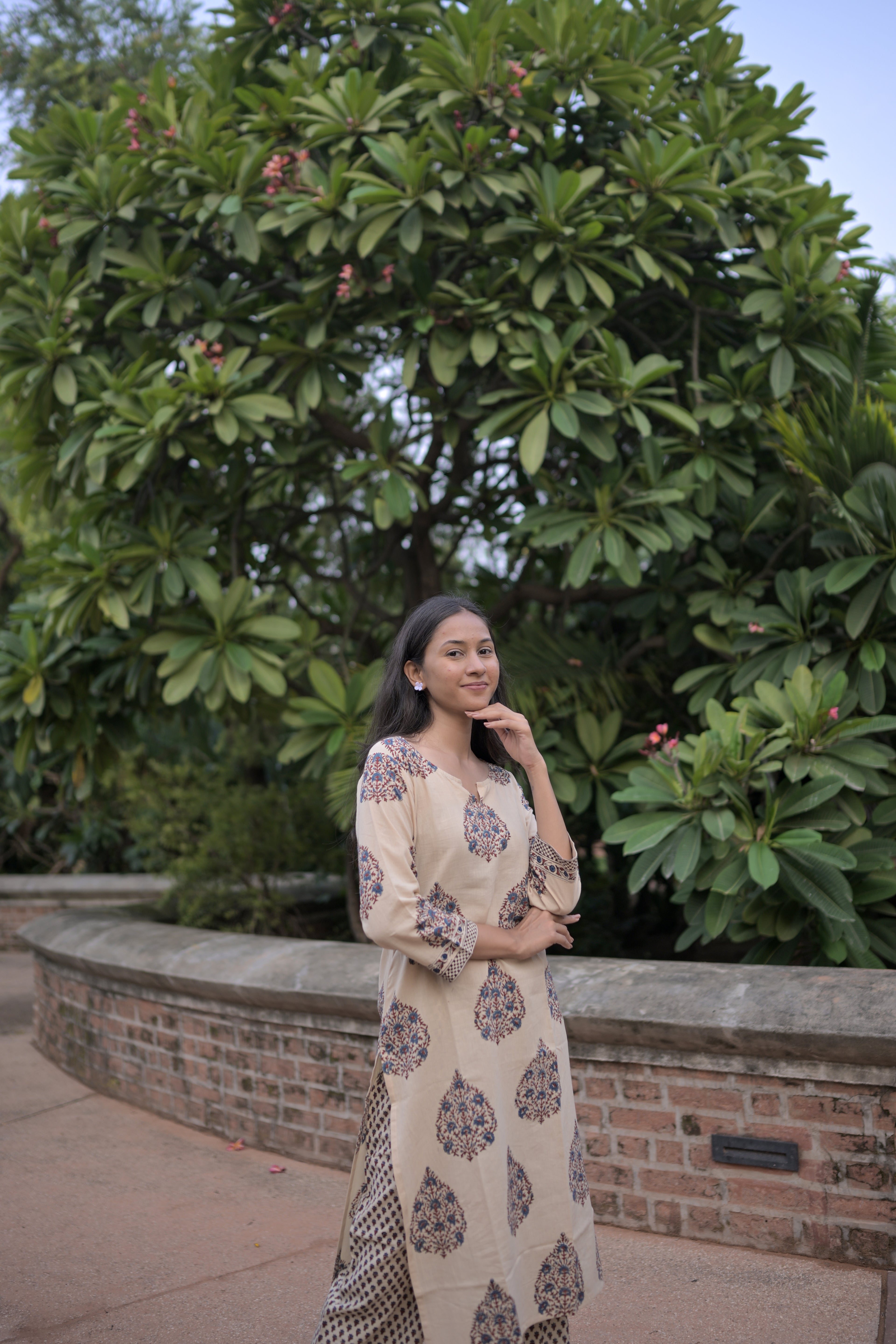 Ajarak Saudagiri kurta set (Cream)