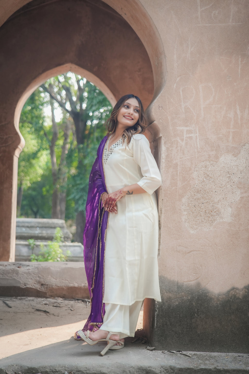 Timeless silk Kurta set with Mirror work (White)